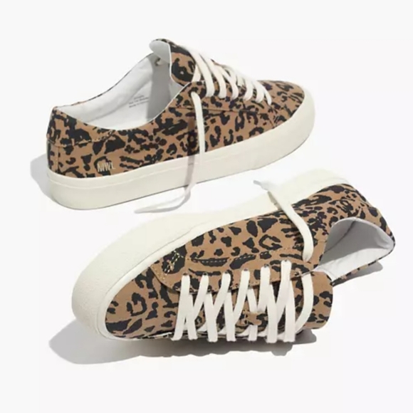 Madewell Shoes - Sidewalk Low-Top leopard canvas sneakers, EUC🖤🤎🖤🤎🎊